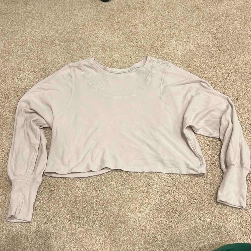Lululemon cropped boxy long sleeve top- size 4